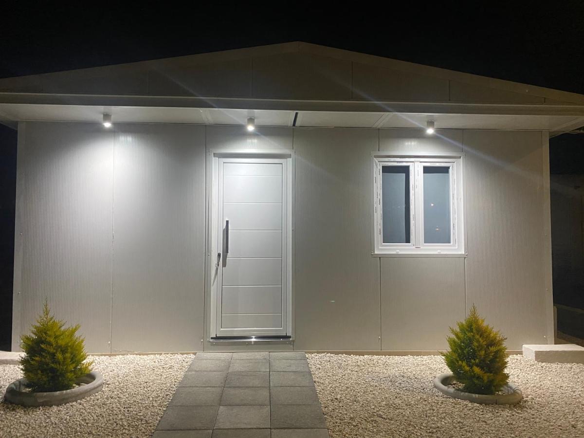 Luxury Lavender Lejlighed Larnaca Eksteriør billede